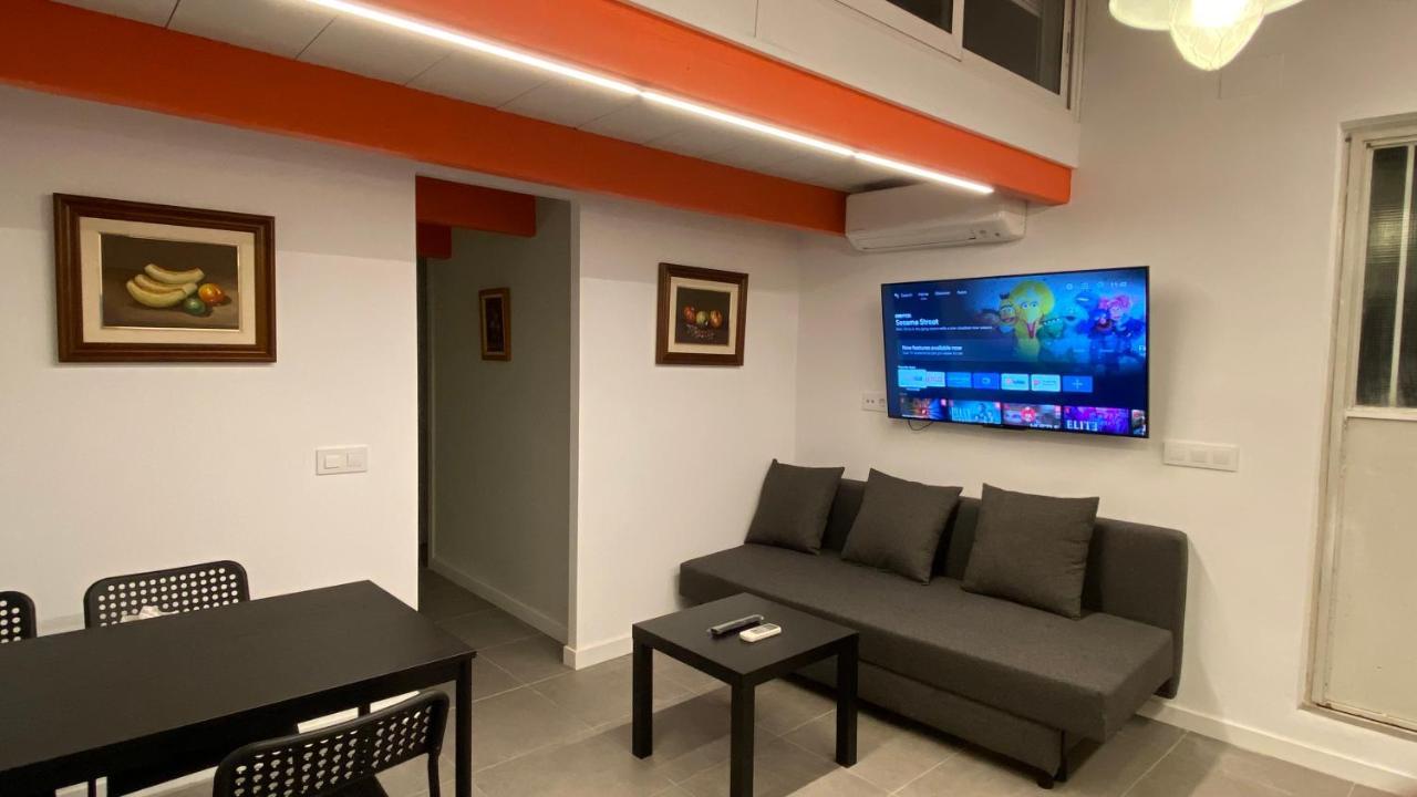 Apartamentos Playa Бадалона Экстерьер фото